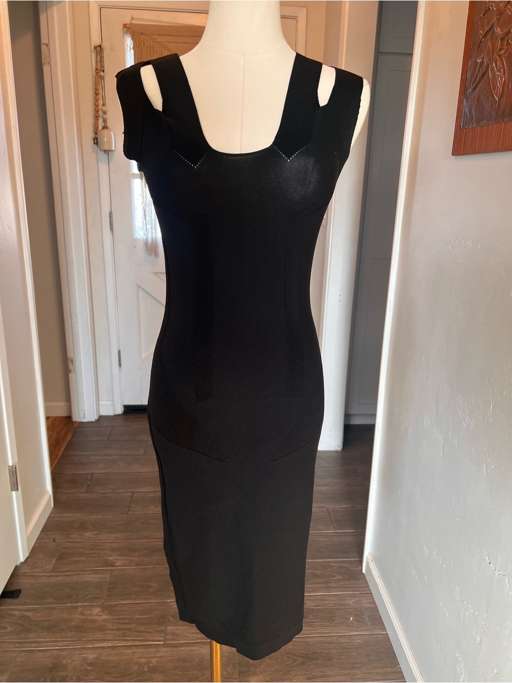 LEON MAX Black Knit Midi Dress with Shoulder Cutout